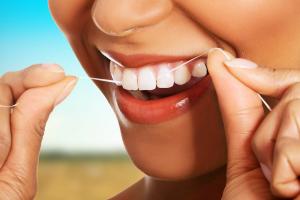 Investigation: Medical benefits of dental floss unproven