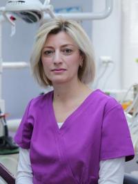 Ерануи Оганесян Врач-стоматолог