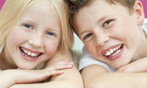 Как сохранить здоровые зубы у детей