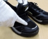 Ճապոնիայում վաճառում են տեսախցիկներով կոշիկներ՝ կանանց շրջազգեստների տակ նայելու համար